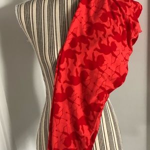 2 pairs of new valentines TC